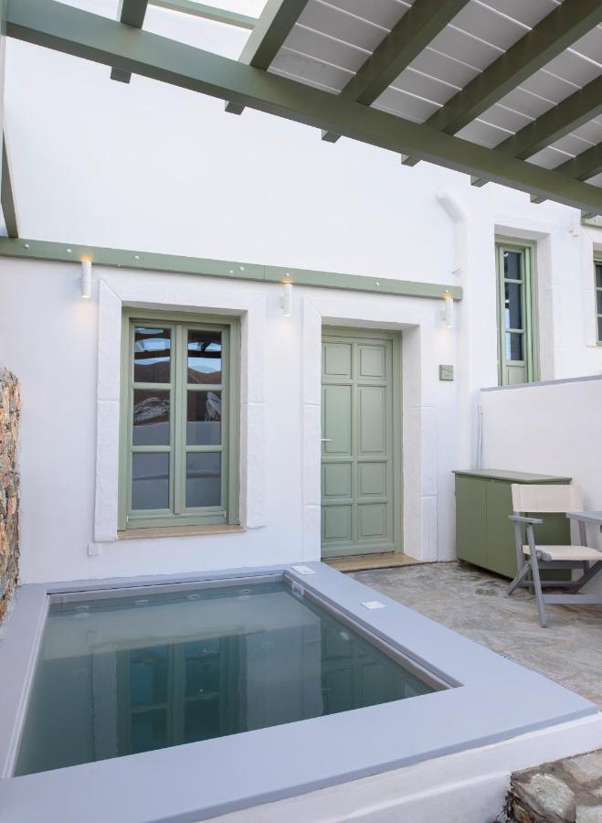 Theasis Suites أمورجوس المظهر الخارجي الصورة