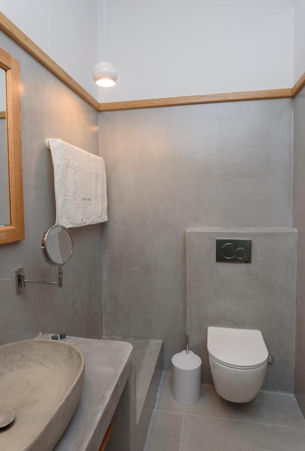 Theasis Suites أمورجوس المظهر الخارجي الصورة