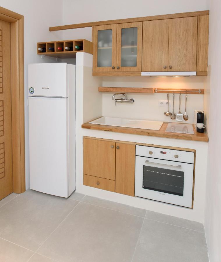 Theasis Suites أمورجوس المظهر الخارجي الصورة